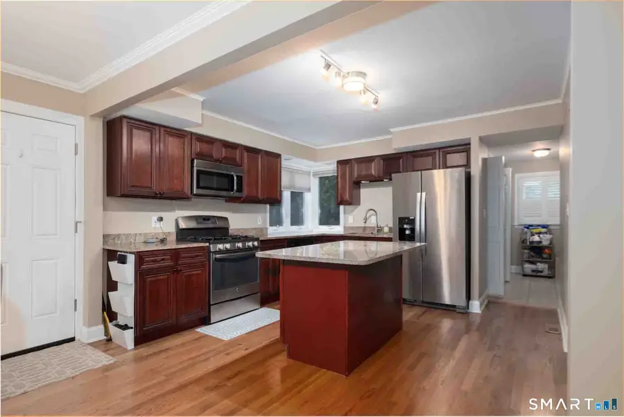 140 Round Hill Road, North Haven, CT 06473 - #3