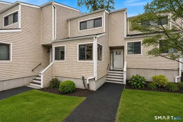 1463 Black Rock Turnpike #17, Fairfield, CT 06825