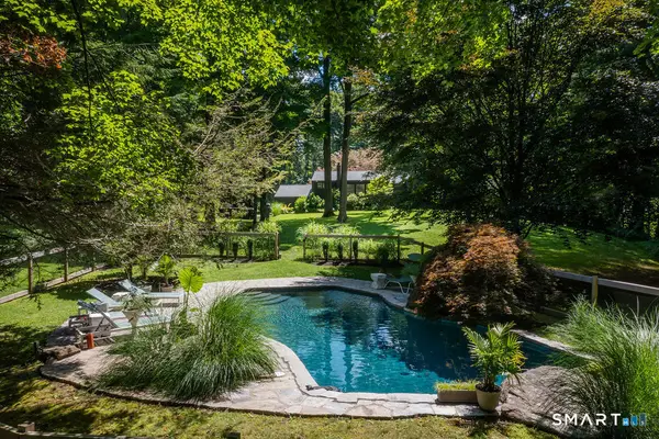 15 Brinsmade Lane, Sherman, CT 06784