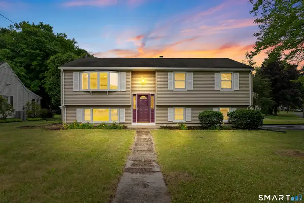 40 Woodside Lane, Plainville, CT 06062