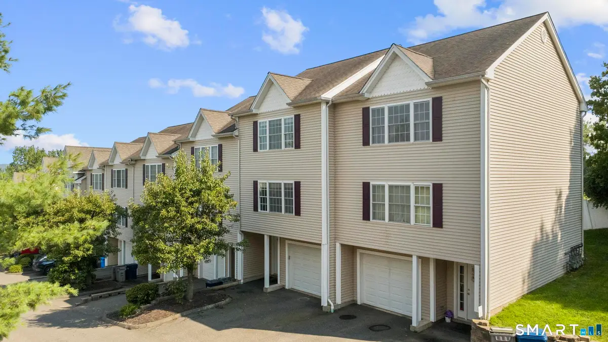 2720 State Street #21, Hamden, CT 06517 - #1