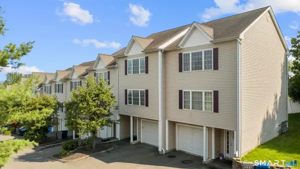 2720 State Street #21, Hamden, CT 06517