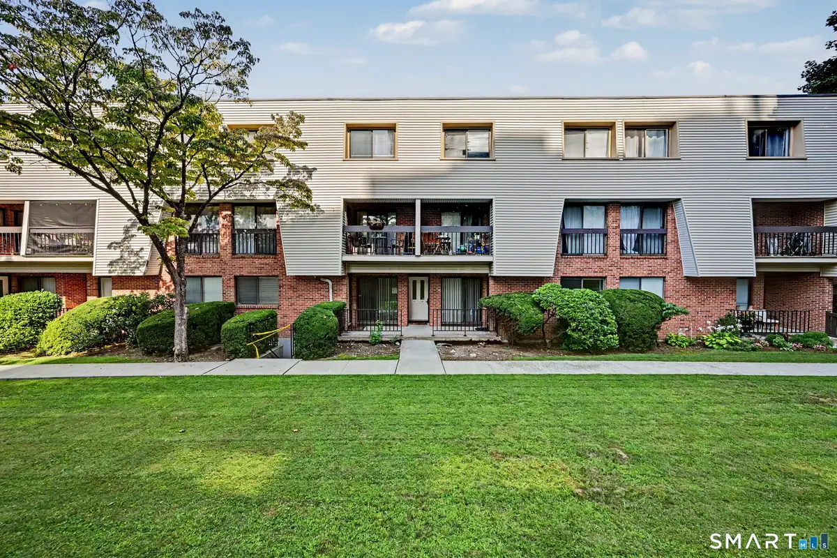 1 Valley Road #108, Stamford, CT 06902 - #1