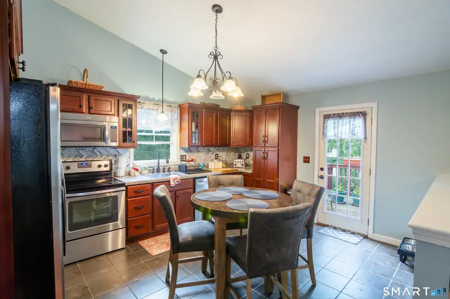 84 Juniper Way, Brooklyn, CT 06234 - #3
