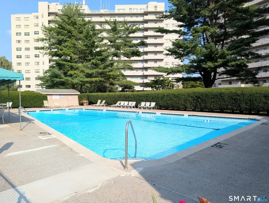3200 Park Avenue #6F1, Bridgeport, CT 06604 - #2