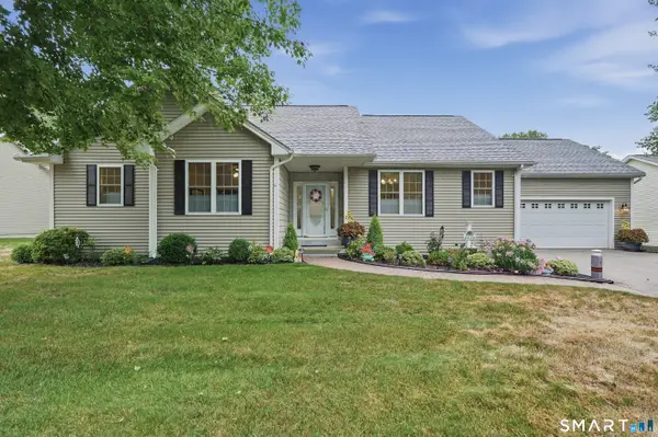 37 Quail Hollow #37, Enfield, CT 06082