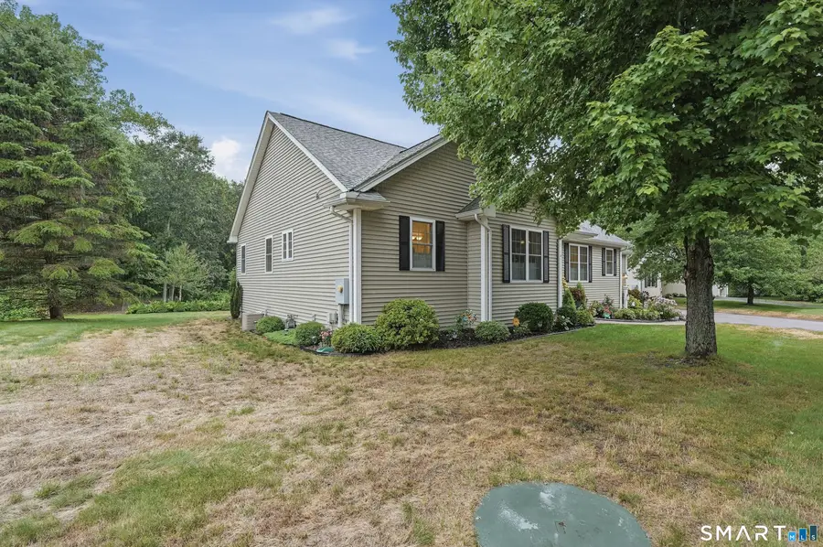 37 Quail Hollow #37, Enfield, CT 06082 - #2
