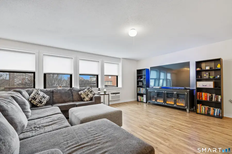 201 College Street #12, Middletown, CT 06457 - #2