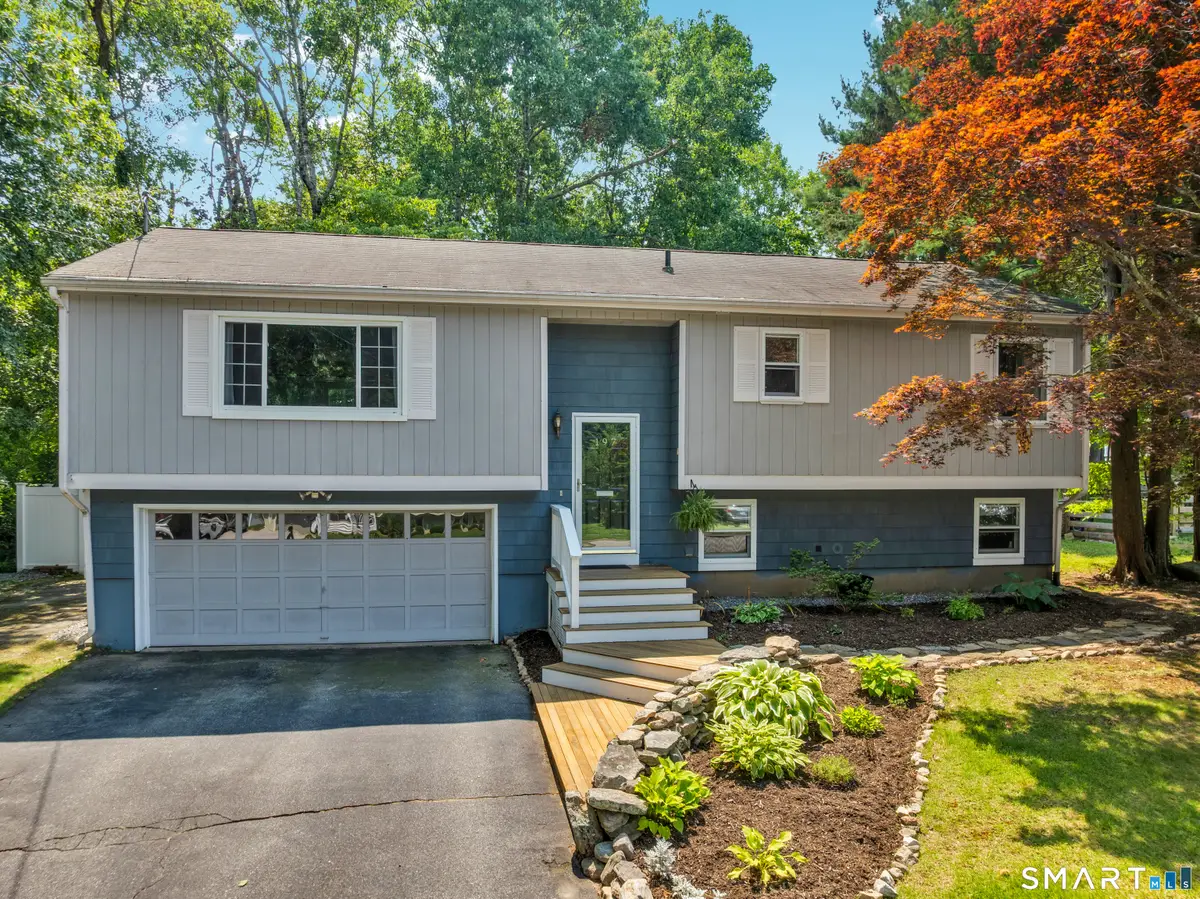 197 Breezy Knolls, Old Mystic, CT 06355 - #1