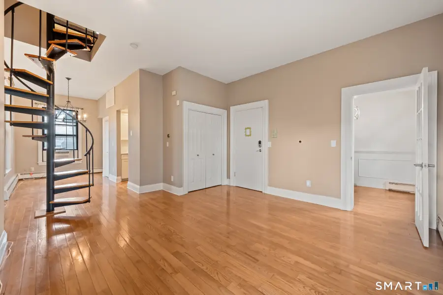 23 Charter Oak Place #4, Hartford, CT 06106 - #2