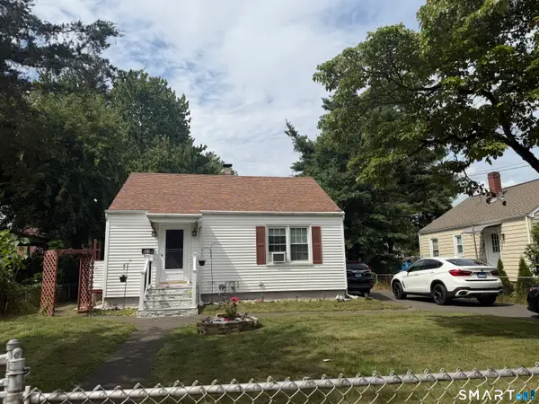 44 Oxford Drive, East Hartford, CT 06118