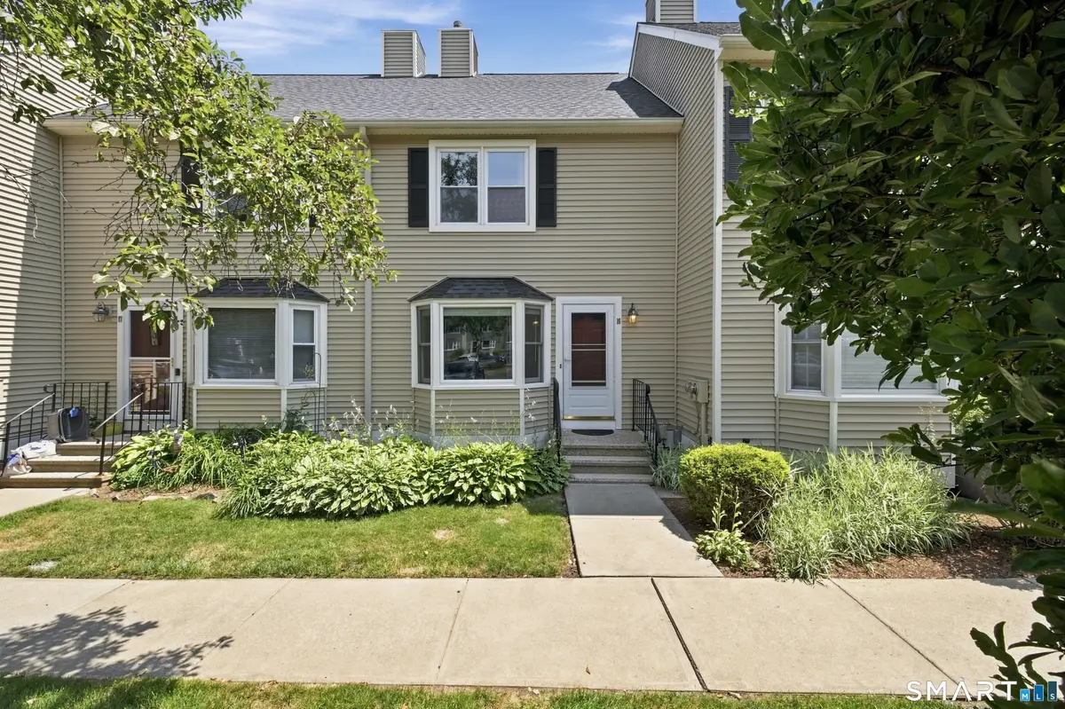16 Braintree Court #16, Suffield, CT 06078 - #1