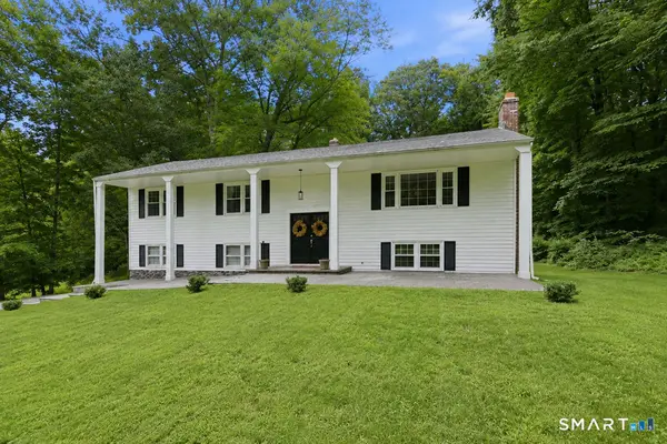208 Chimney Sweep Hill Road, Glastonbury, CT 06033