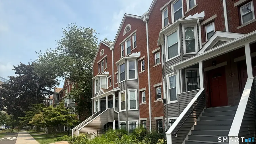 22 Franklin Avenue #D, Hartford, CT 06114 - #3
