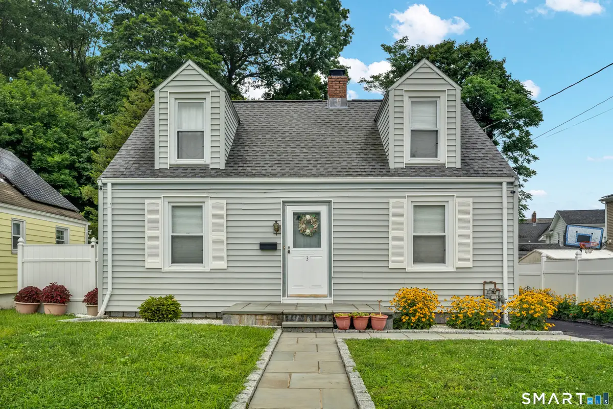 3 Coppola Terrace, Derby, CT 06418 - #1