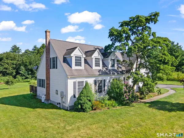 23 Senexet Village Road, Woodstock, CT 06281