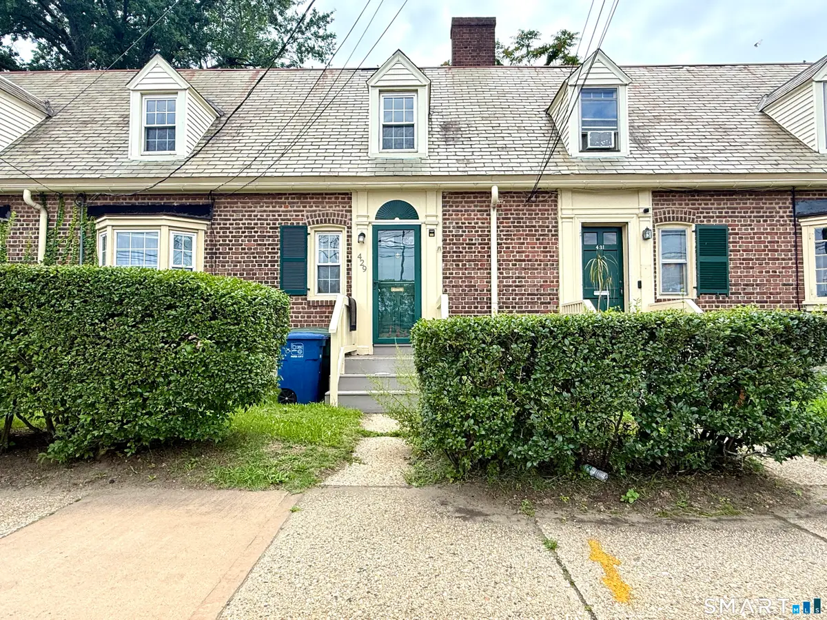 429 Iranistan Avenue, Bridgeport, CT 06604 - #1