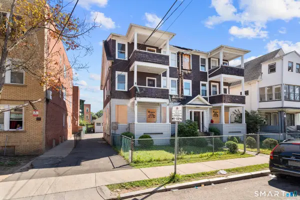 102 Rowe Avenue, Hartford, CT 06106