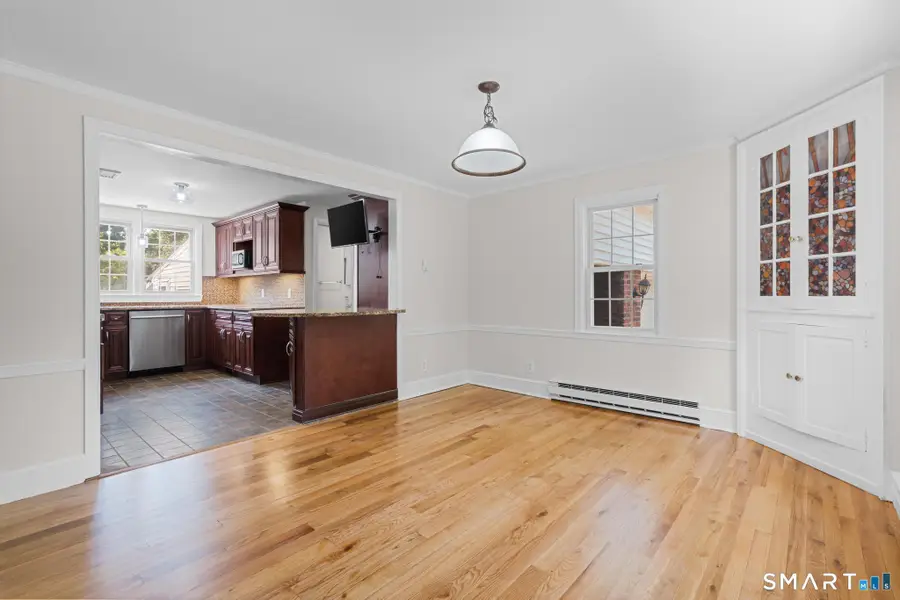 282 Tunxis Road, West Hartford, CT 06107 - #2
