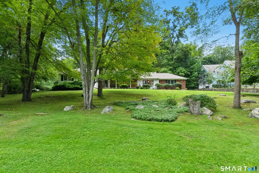 69 Brookhollow Lane, Stamford, CT 06902 - #2