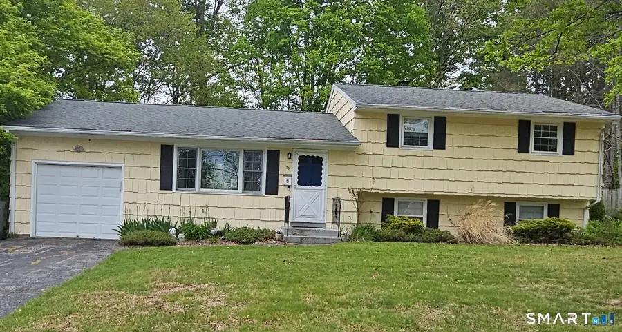 59 Springwood Drive, Trumbull, CT 06611 - #2
