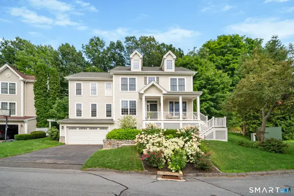 25 Independence Circle #25, Southbury, CT 06488