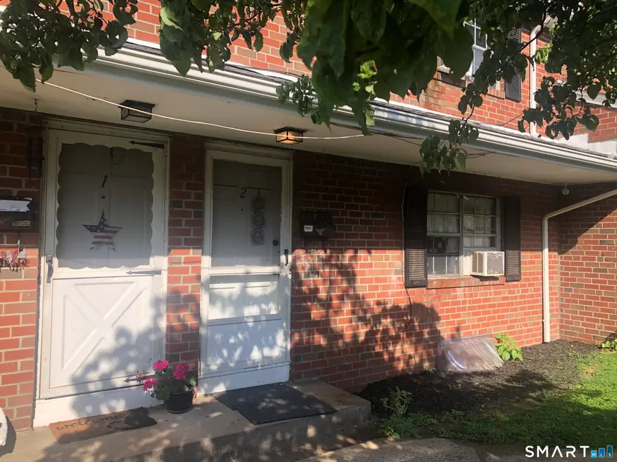 894 Burnside Avenue #2, East Hartford, CT 06108 - #2
