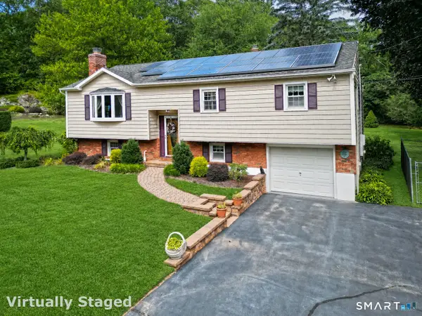 30 Lakeview Drive, Milford, CT 06460