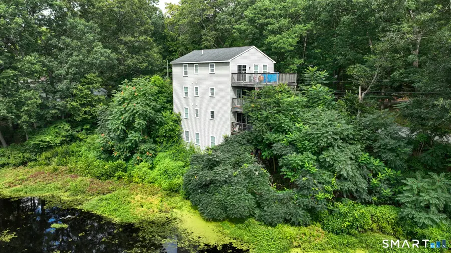 83 Inchcliffe Drive, Gales Ferry, CT 06335 - #2