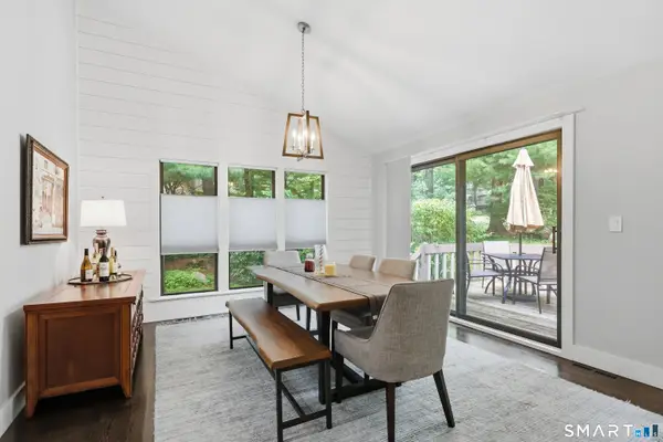 19 Applewood Lane #19, Avon, CT 06001