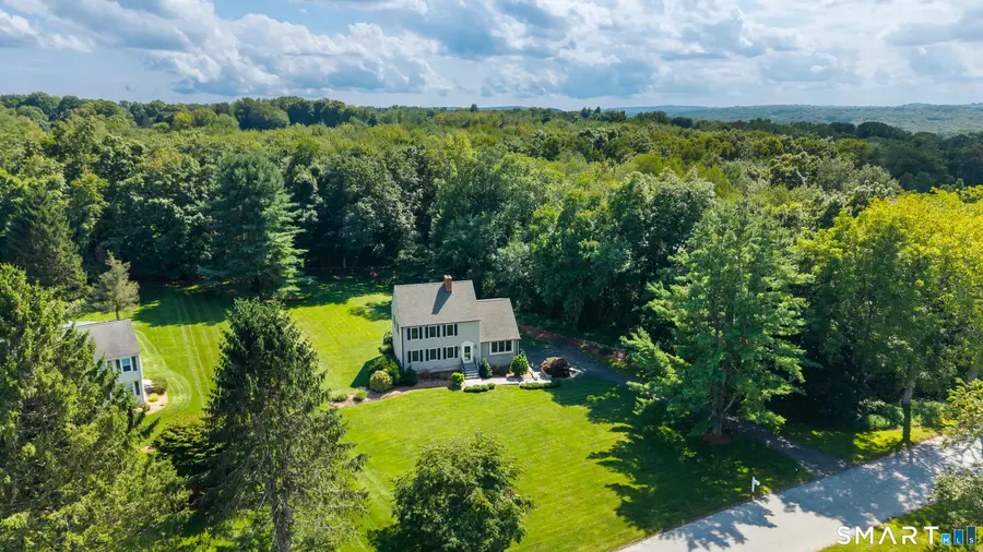 38 Clearview Drive, Newtown, CT 06482 - #3