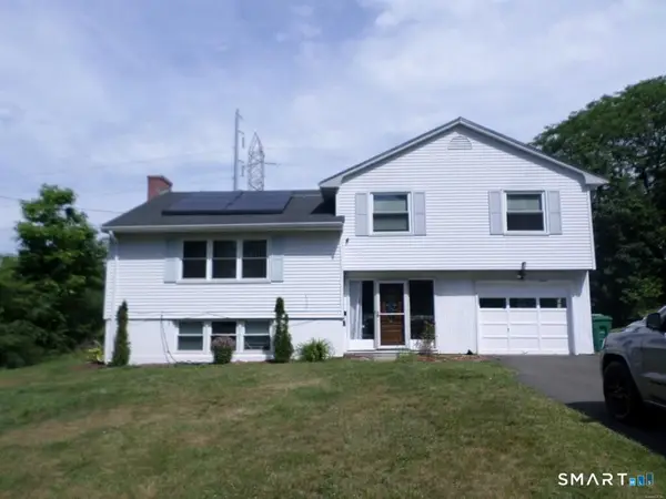7 Craigmore Road, Bloomfield, CT 06002