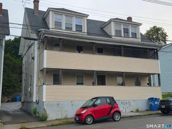 44-46 Central Avenue, Norwich, CT 06360