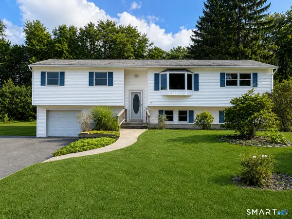 19 Hillside Circle, Brookfield, CT 06804