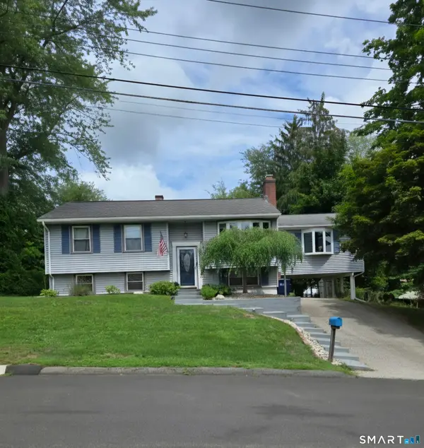 9 Glenridge Drive, Ansonia, CT 06401