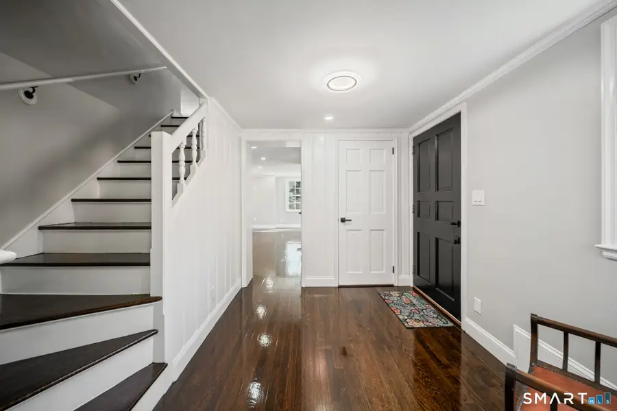 38 Roberts Lane, West Hartford, CT 06107 - #3