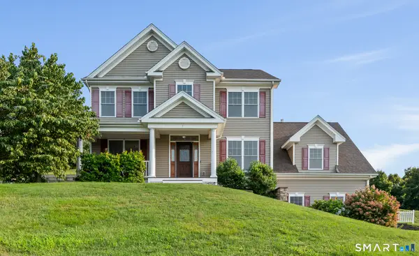 5 Rolling Hills Drive, Seymour, CT 06483