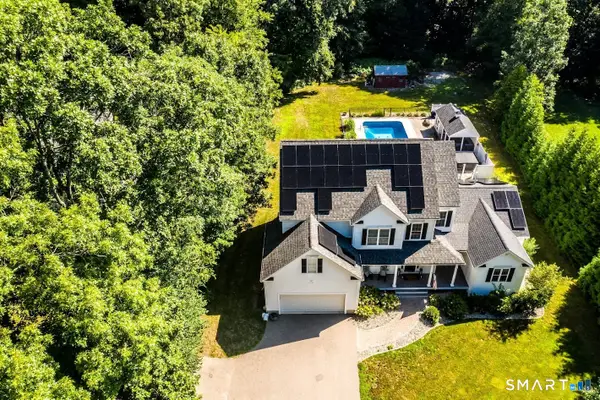 13 Larkspur Drive, Haddam, CT 06441