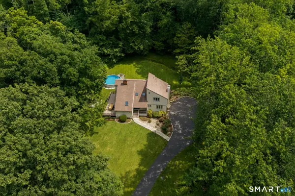 35 Katrina Circle, Bethel, CT 06801