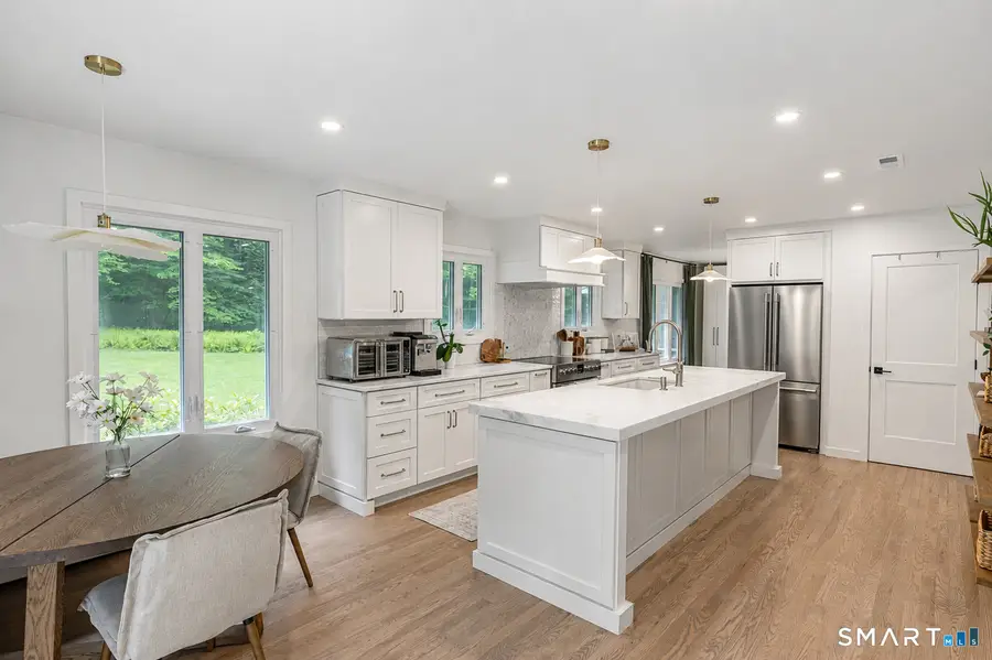 35 Katrina Circle, Bethel, CT 06801 - #3