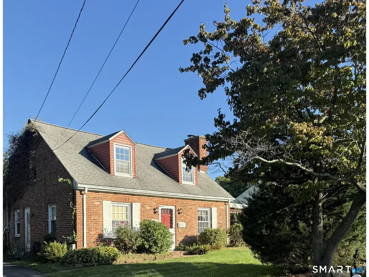 530 Maple Street, Wethersfield, CT 06109 - #1