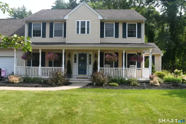 2 Clinton Lane, Enfield, CT 06082