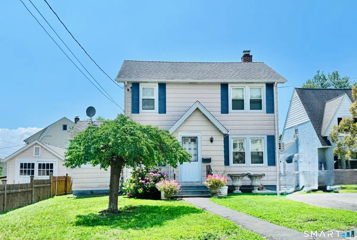 31 Hamilton Avenue, Stamford, CT 06902 - #1