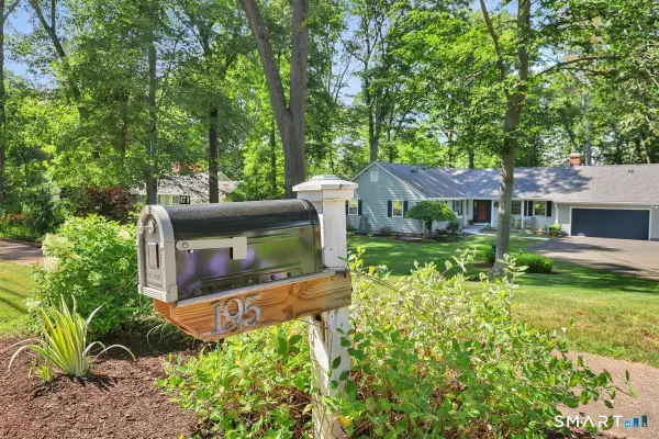 195 Tall Timbers Road, Glastonbury, CT 06033