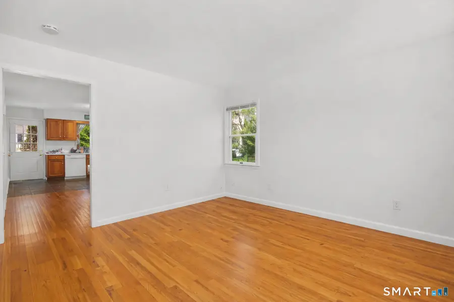 21 West Division Street, Greenwich, CT 06830 - #2