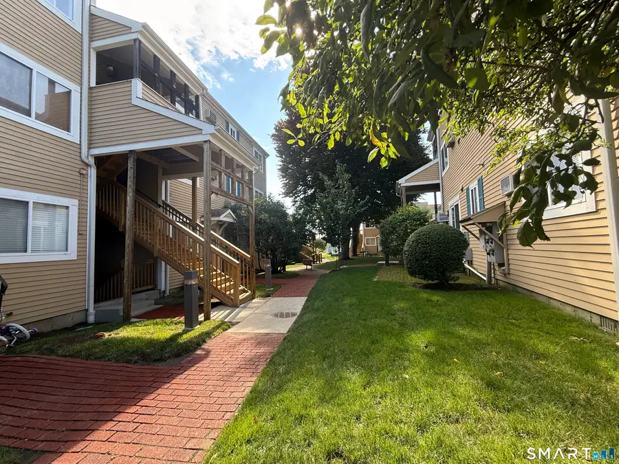 135 Flax Hill Road #19, Norwalk, CT 06854 - #3