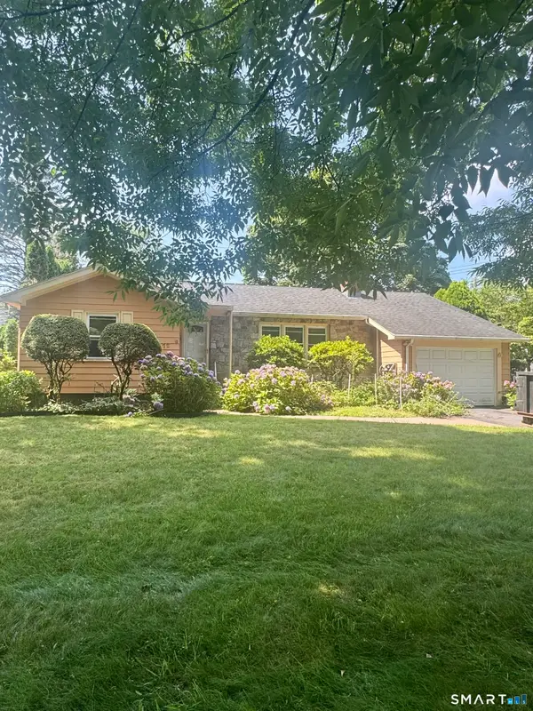 172 Mitchell Drive, New Haven, CT 06511