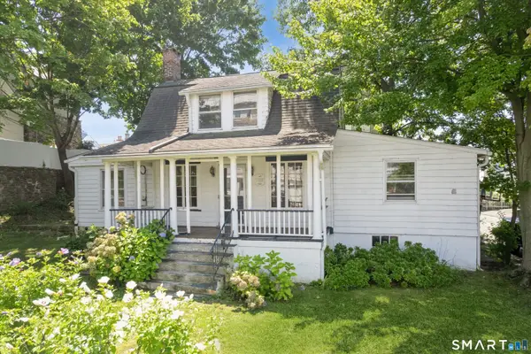 12 Parkview Road, Norwalk, CT 06853
