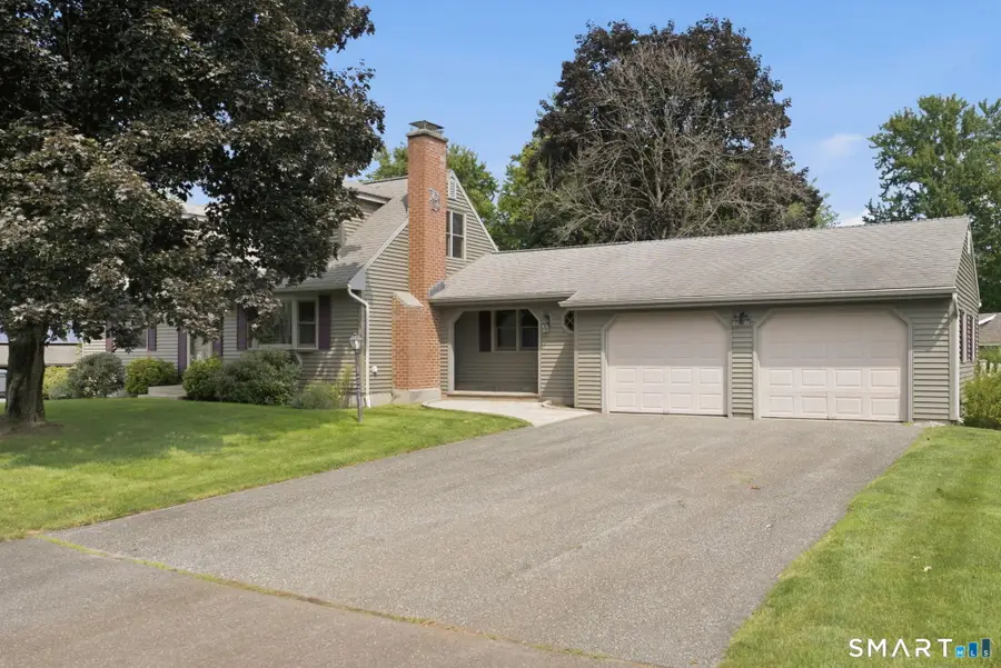 17 Bobolink Lane, Enfield, CT 06082 - #3