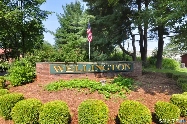 103 Wellington Drive #103, Farmington, CT 06032
